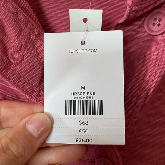 NWT TOPSHOP CROPPED BUTTON DOWN - Picture 3 of 4